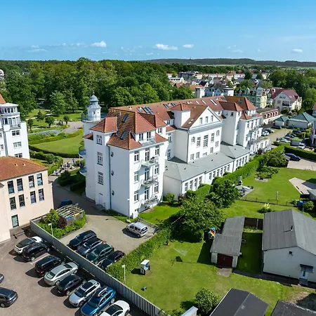 Haus Am Park 42 * Ostseebad Kühlungsborn