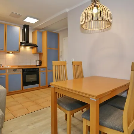 Haus Am Park 42 * Ostseebad Kühlungsborn