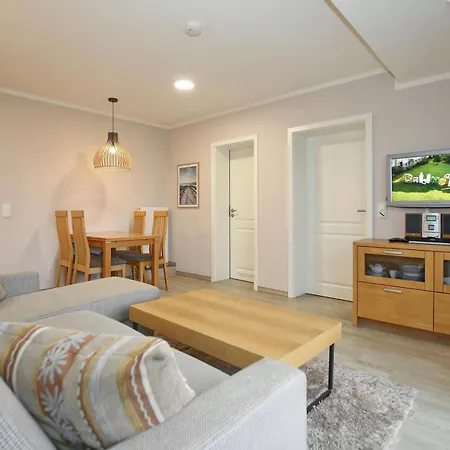 Haus Am Park 42 * Ostseebad Kühlungsborn